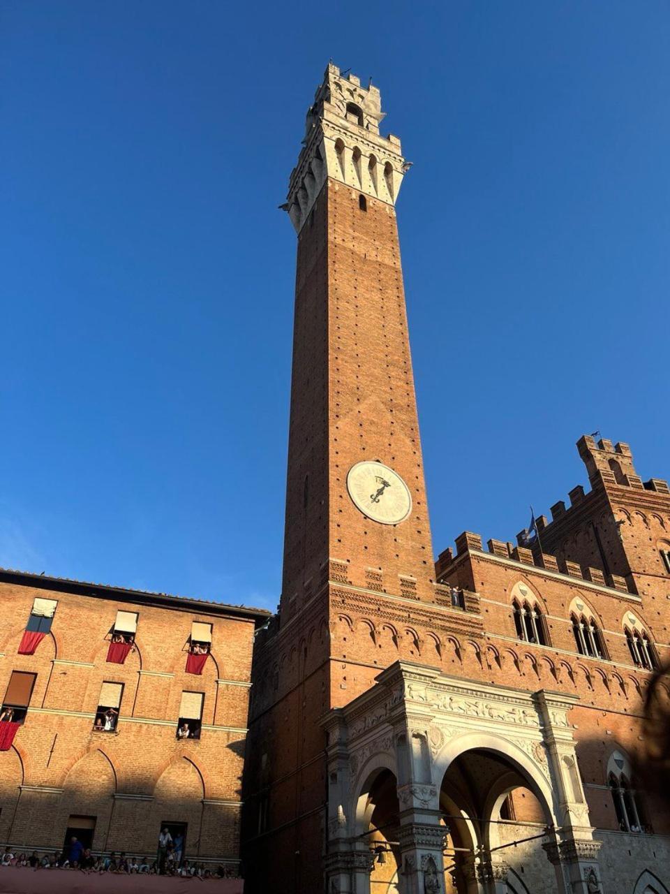 La Campanina-Nel Cuore Di Siena E Della Contrada Zewnętrze zdjęcie
