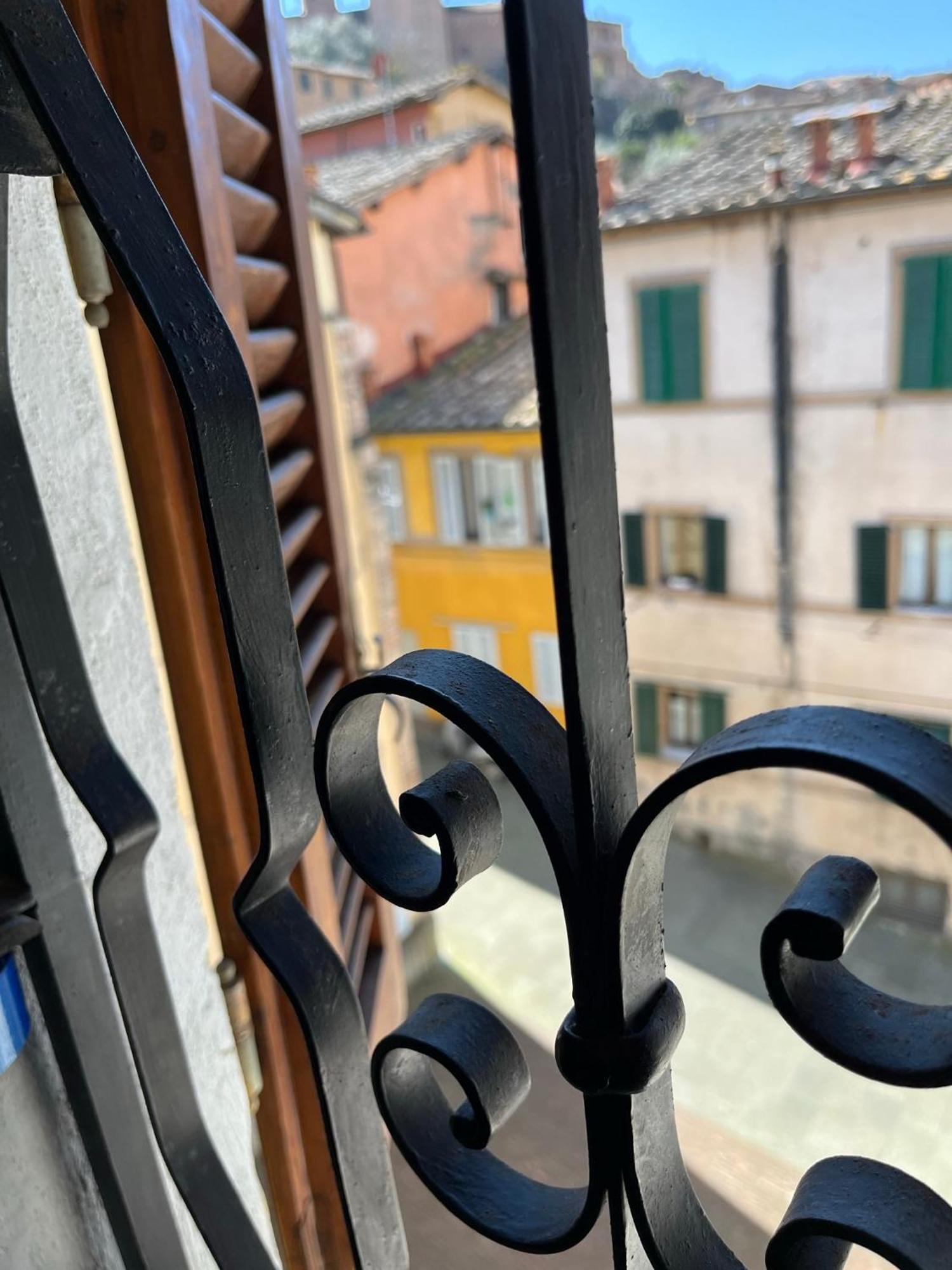 La Campanina-Nel Cuore Di Siena E Della Contrada Zewnętrze zdjęcie