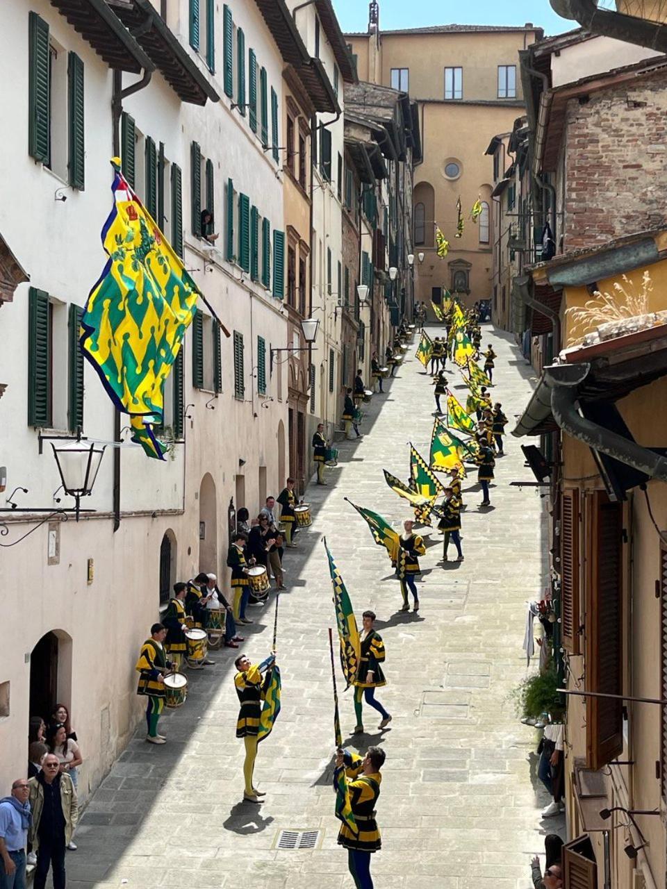 La Campanina-Nel Cuore Di Siena E Della Contrada Zewnętrze zdjęcie
